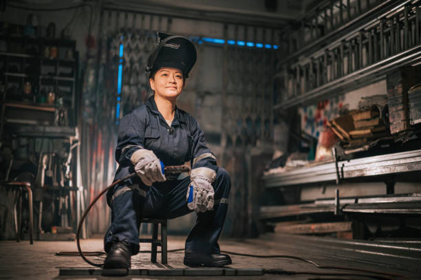  Bloomfield, IN Welder Pros