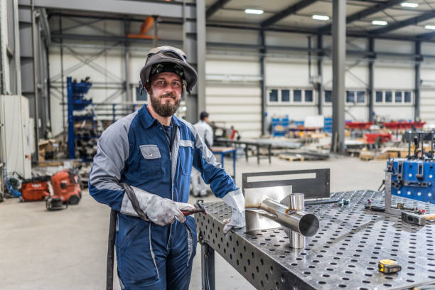  Bloomfield, IN Welder Pros